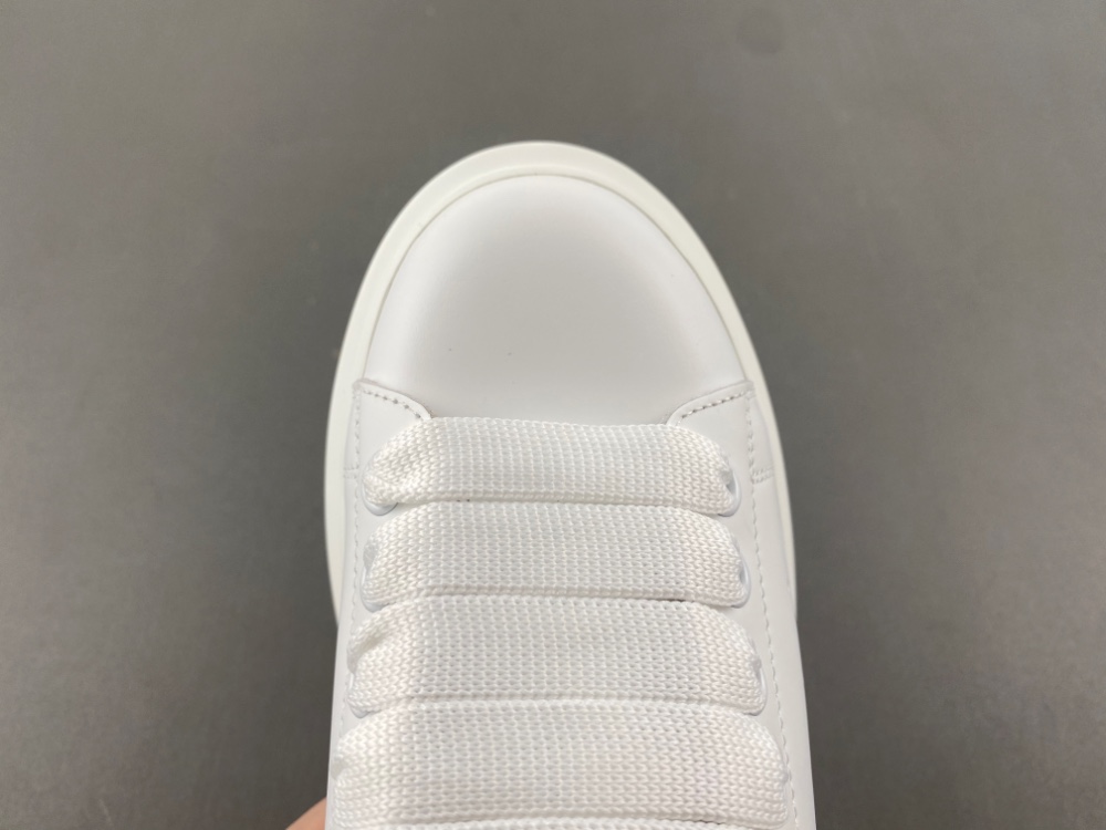Alexander McQueen  553770 WHGP0 9000