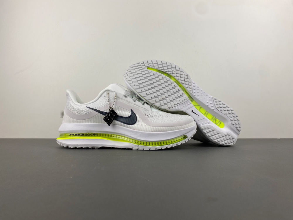 Nike Pegasus Premium   ZoomX  Air Zoom   HQ2592-100