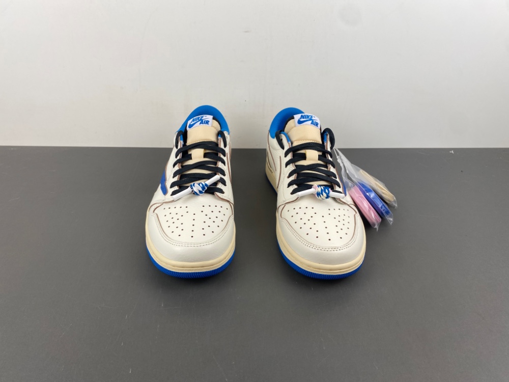 Travis Scott x Fragment x Air Jordan 1 Low OG   2.0 DM7866-104
