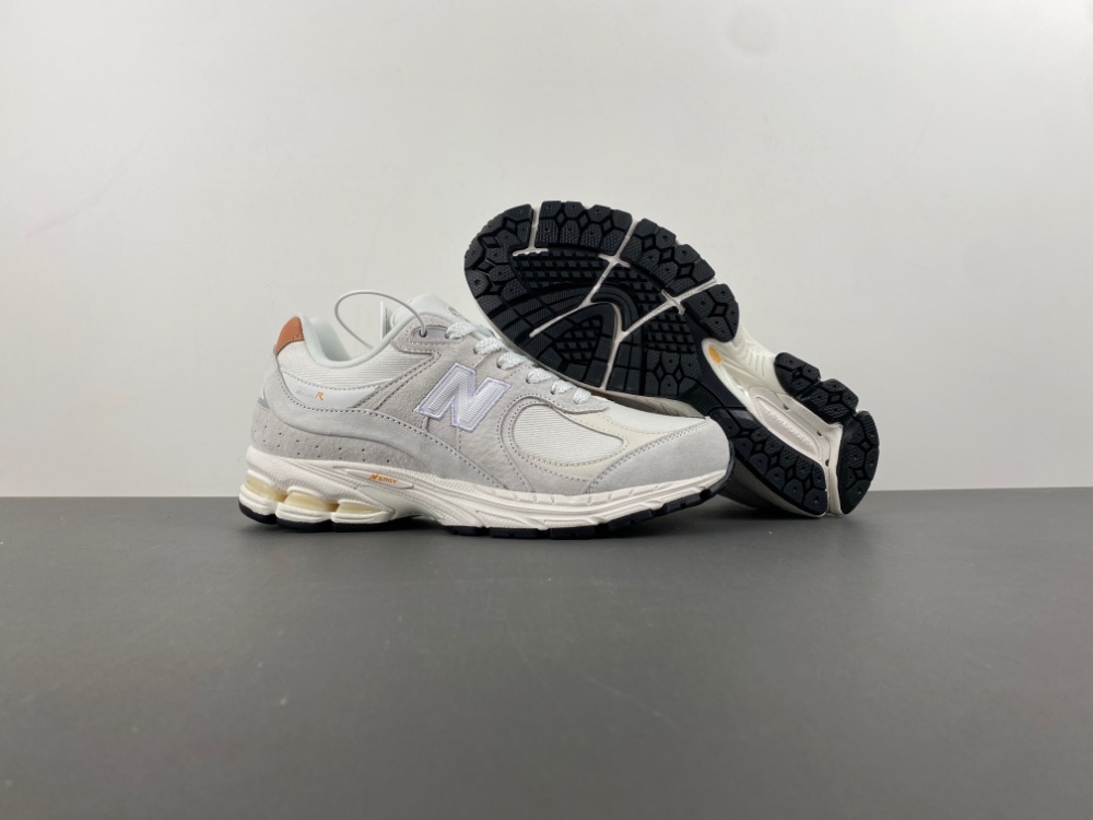 new balance NB 2002  M2002REC