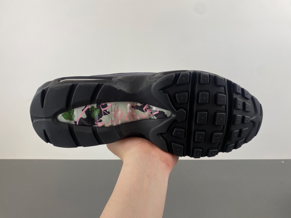 Corteiz x Air Max 95 SP “ Pink Beam” FB2709-001