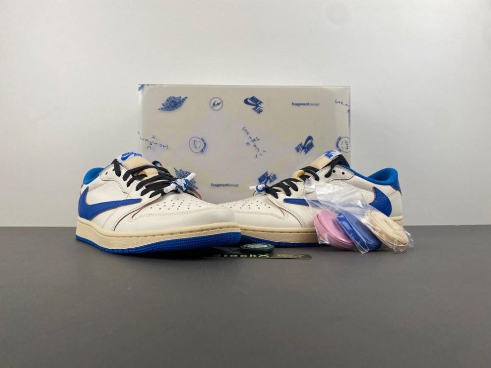 Travis Scott x Fragment x Air Jordan 1 Low OG   2.0 DM7866-104