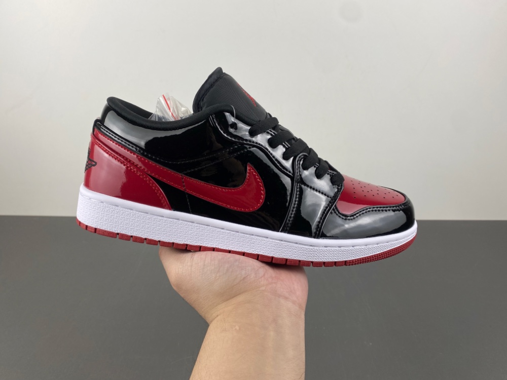 Air Jordan 1 Low  553558-063