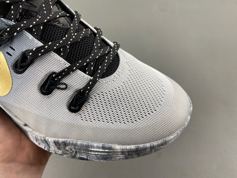 Nike Kobe 9 Protro EM “Gigi”  Gigi Kobe FZ7333-002