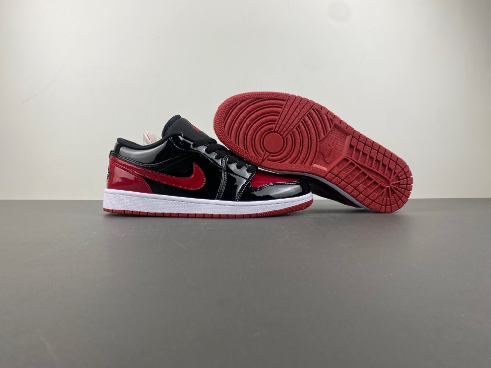 Air Jordan 1 Low  553558-063