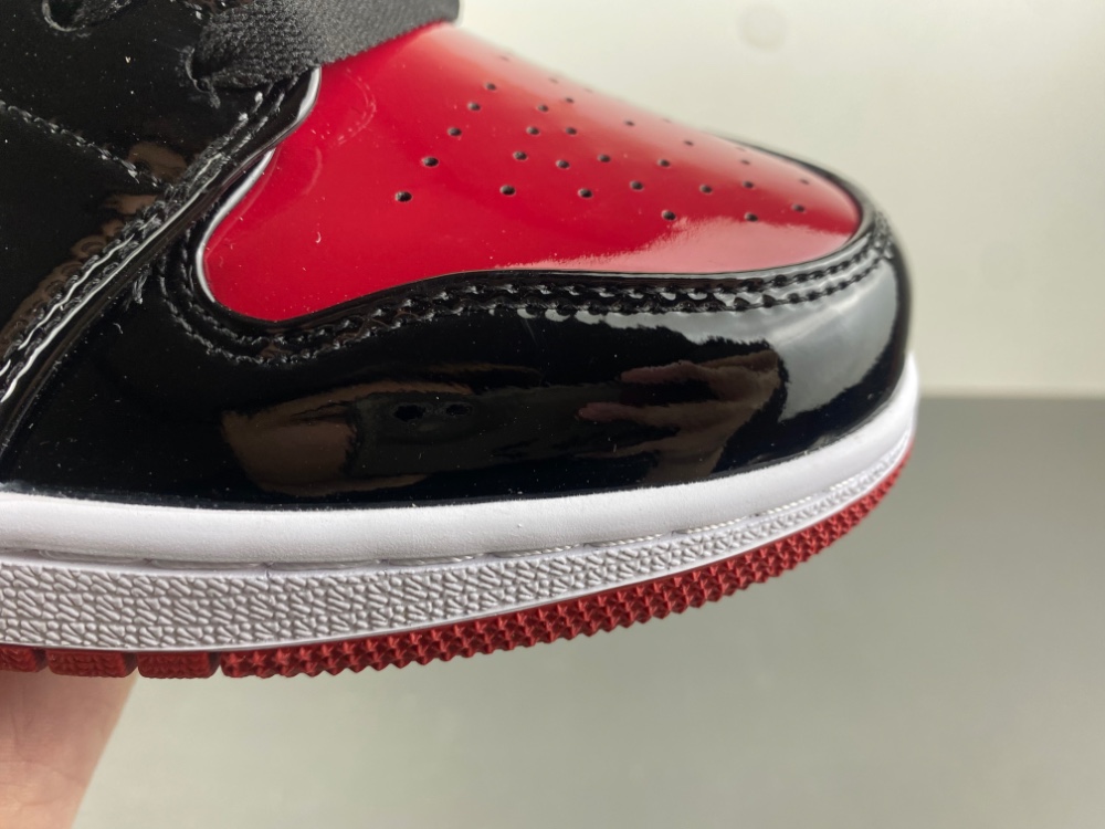Air Jordan 1 Low  553558-063