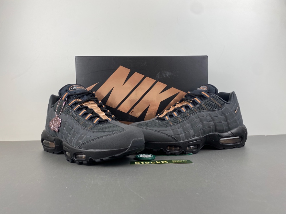 Central Cee x Nike Air Max 95  HQ6457-001