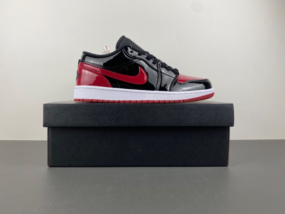 Air Jordan 1 Low  553558-063