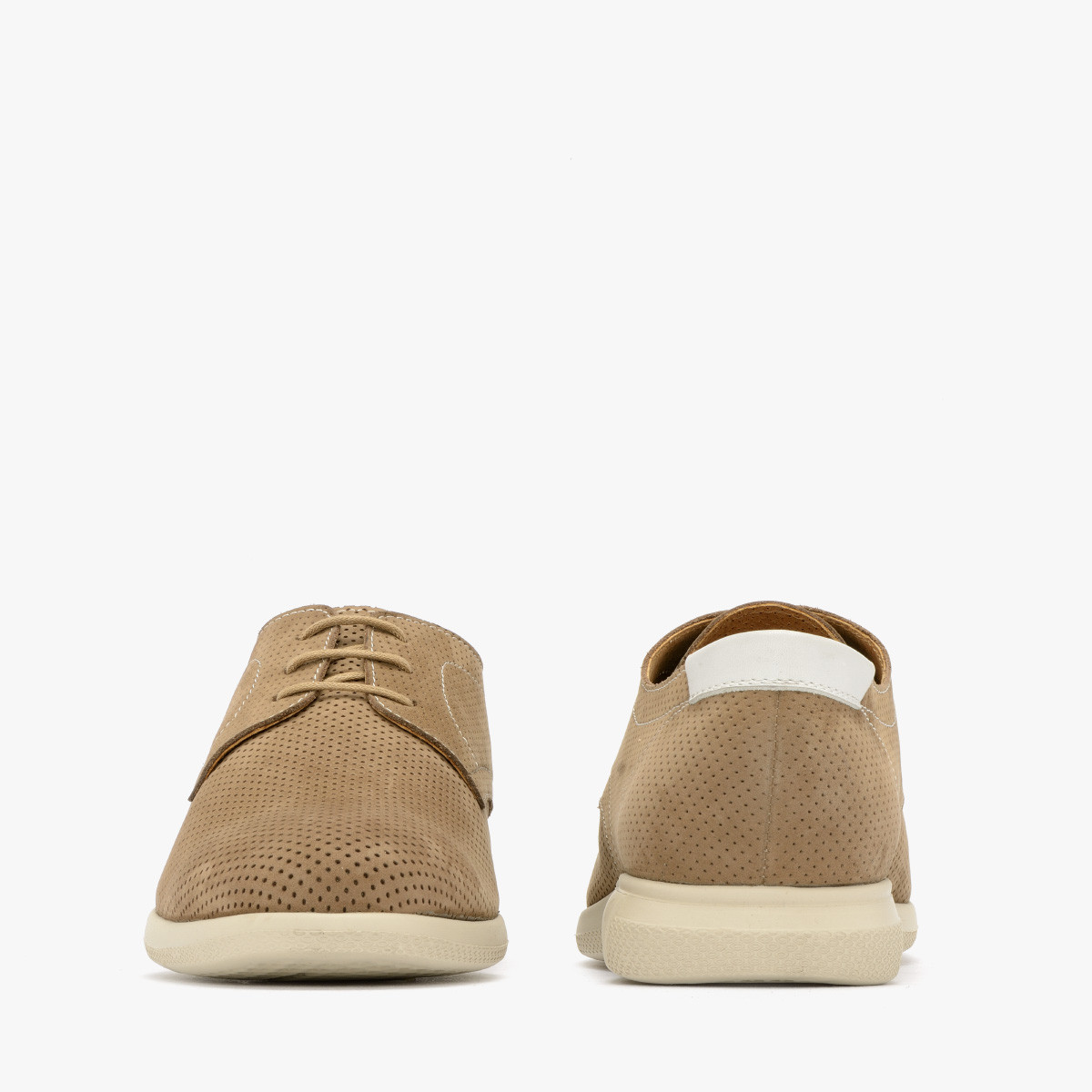 Brzowe póbuty mskie z perforacj na cholewce