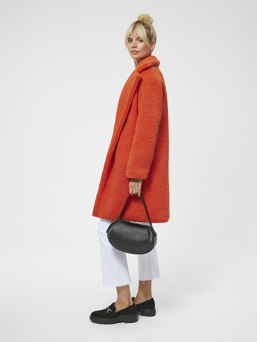 Czarne mokasyny ze srebrn ozdob