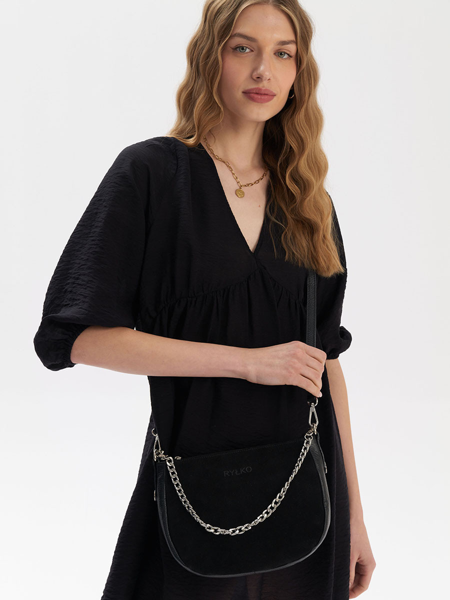 Czarna torebka z czonych skór