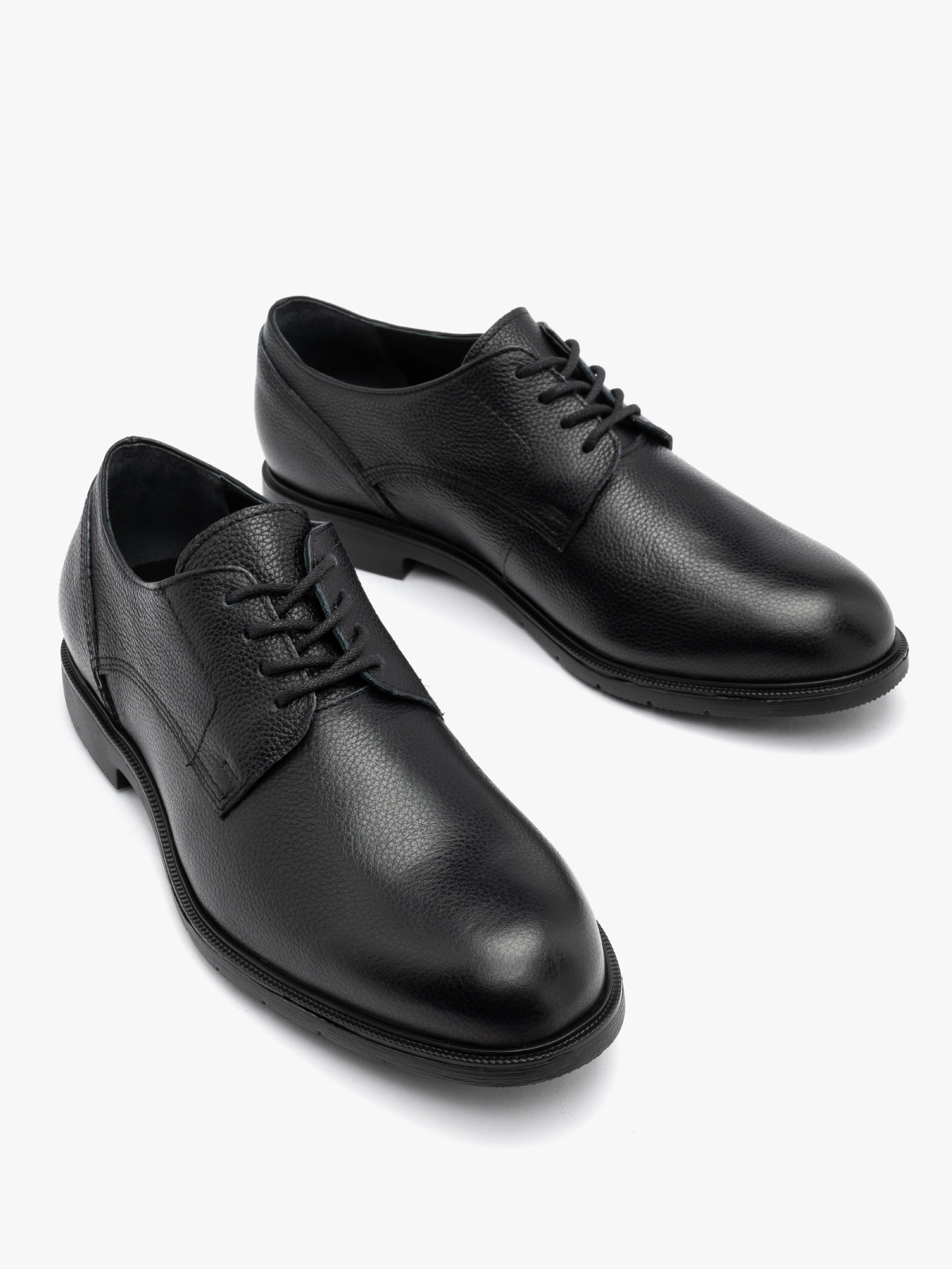 Czarny póbut mski na lekkim spodzie