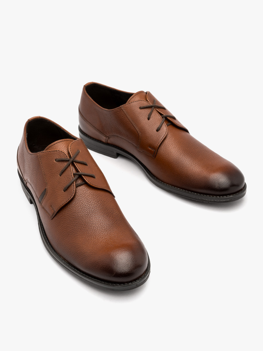 Brzowe póbuty mskie