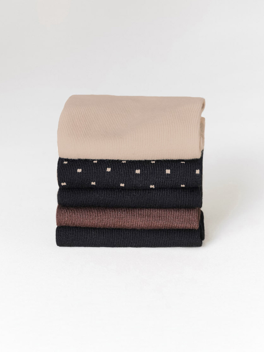 Beowe skarpety baweniane z falbank