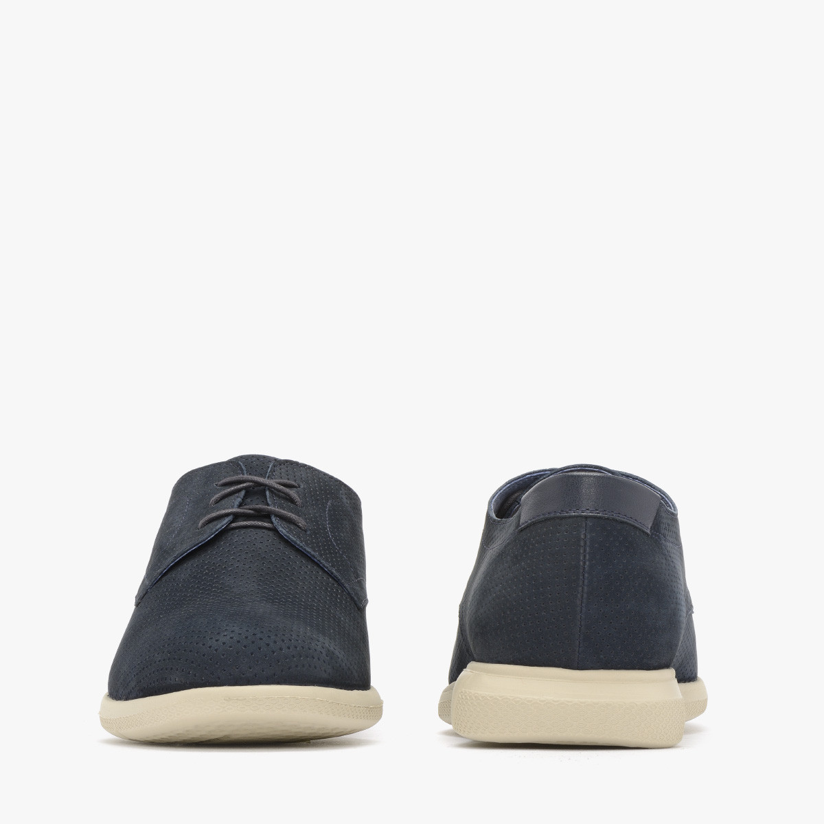 Granatowe póbuty mskie z perforacja na cholewce