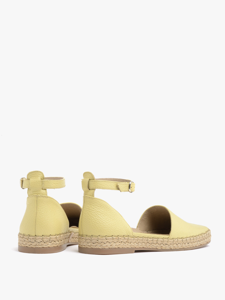 óte espadryle z zapiciem wokó kostki