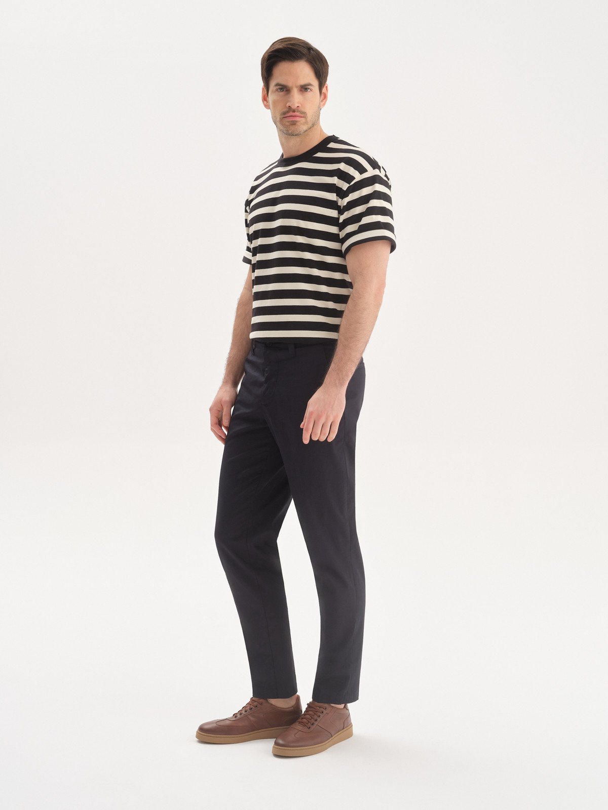 Brzowe sportowe trampki mskie