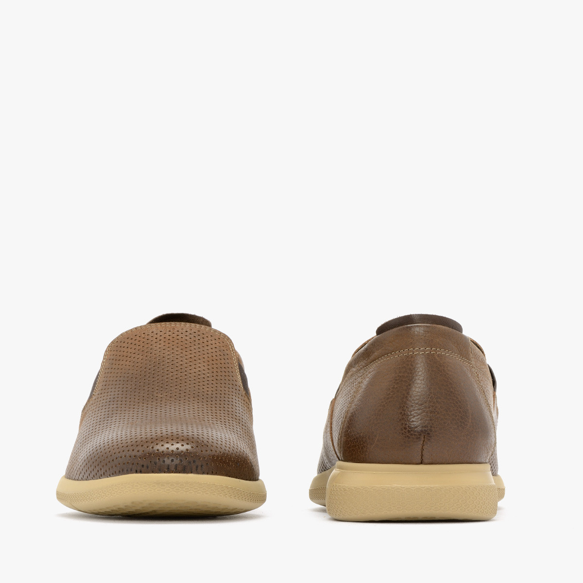 Brzowe mokasyny z perforacj na cholewce