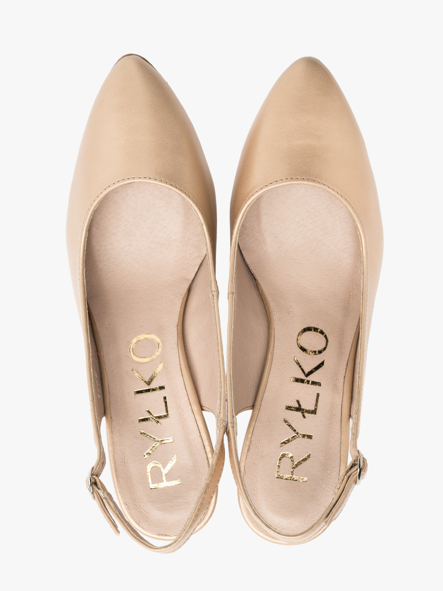 Zote czóenko z odkryt pit