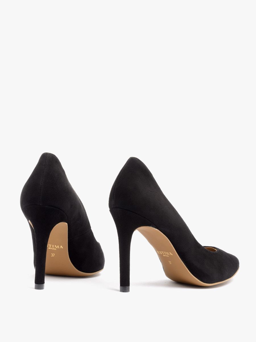 Czarne wysokie czóenko