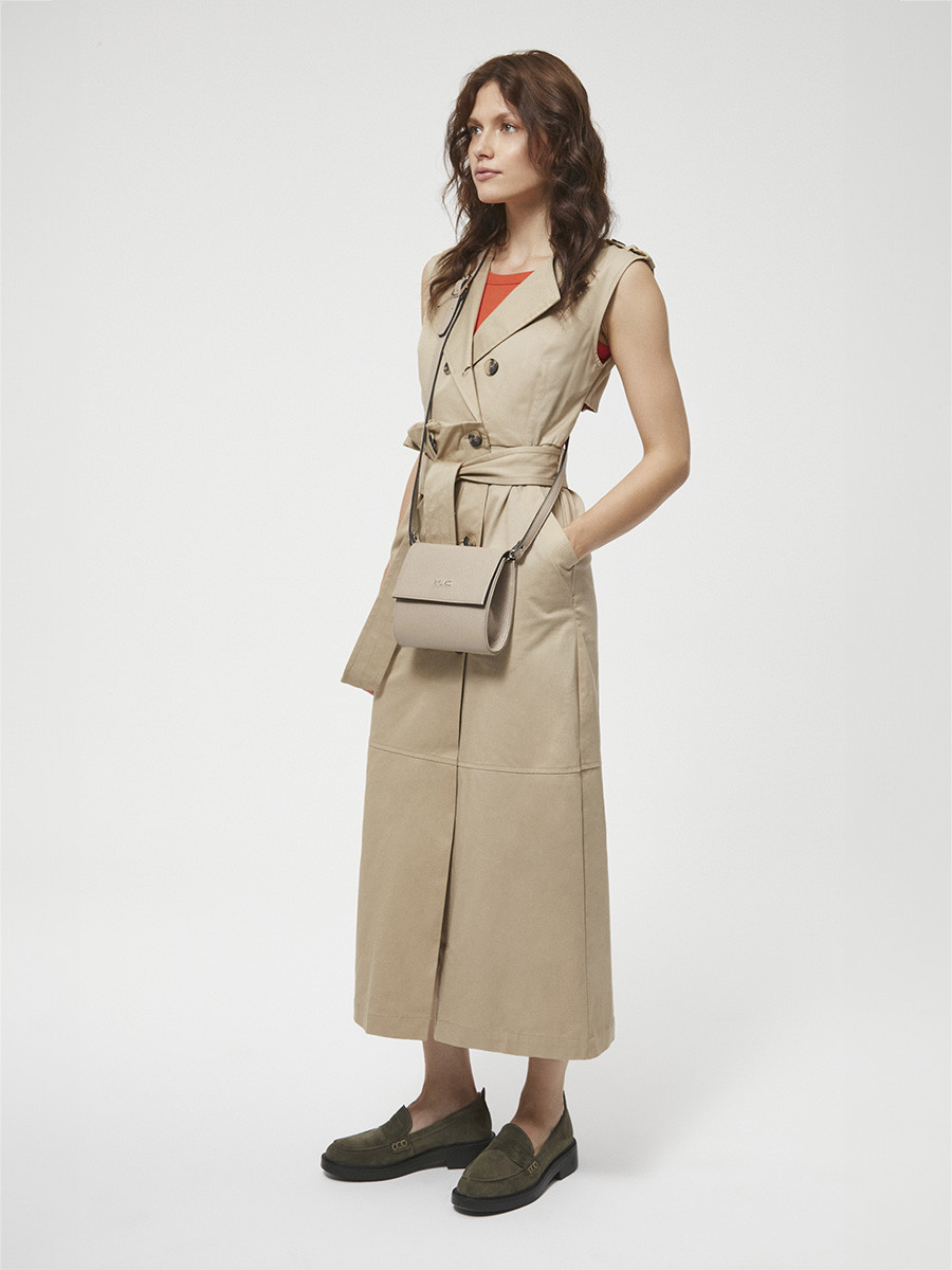 Mokasyny khaki z ozdobnymi przeszyciami