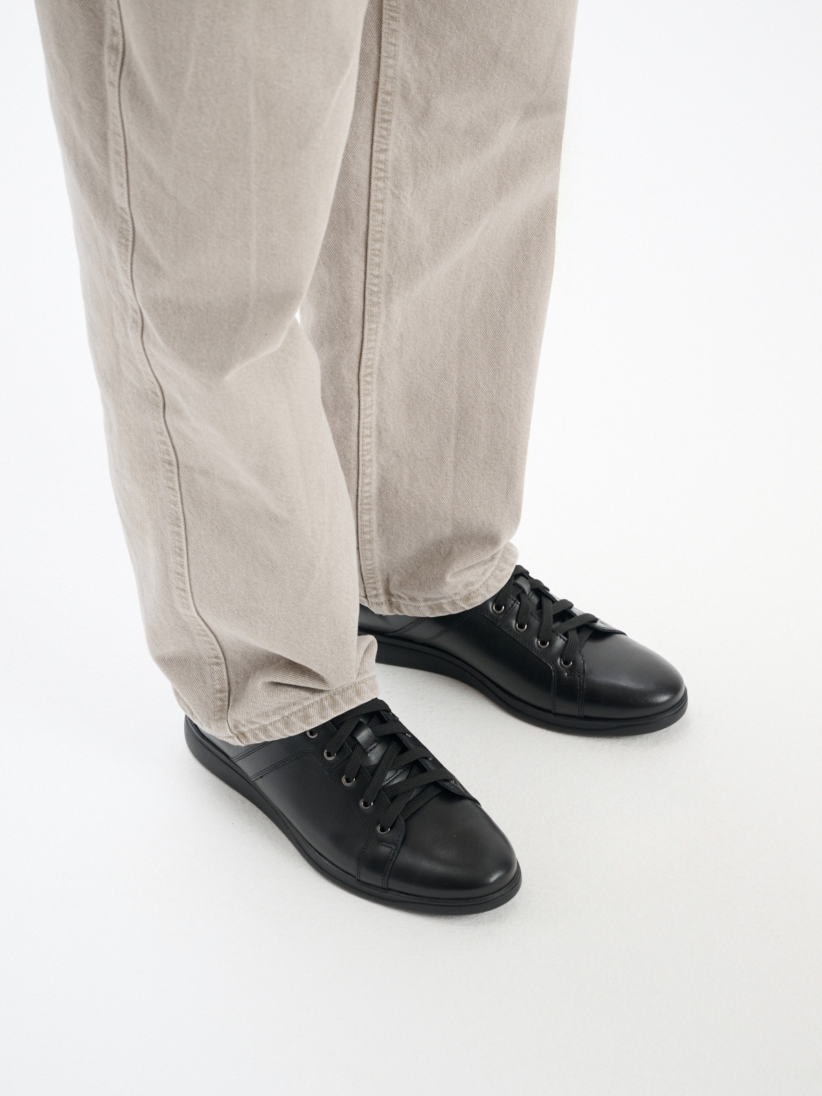 Czarne póbuty mskie sznurowane