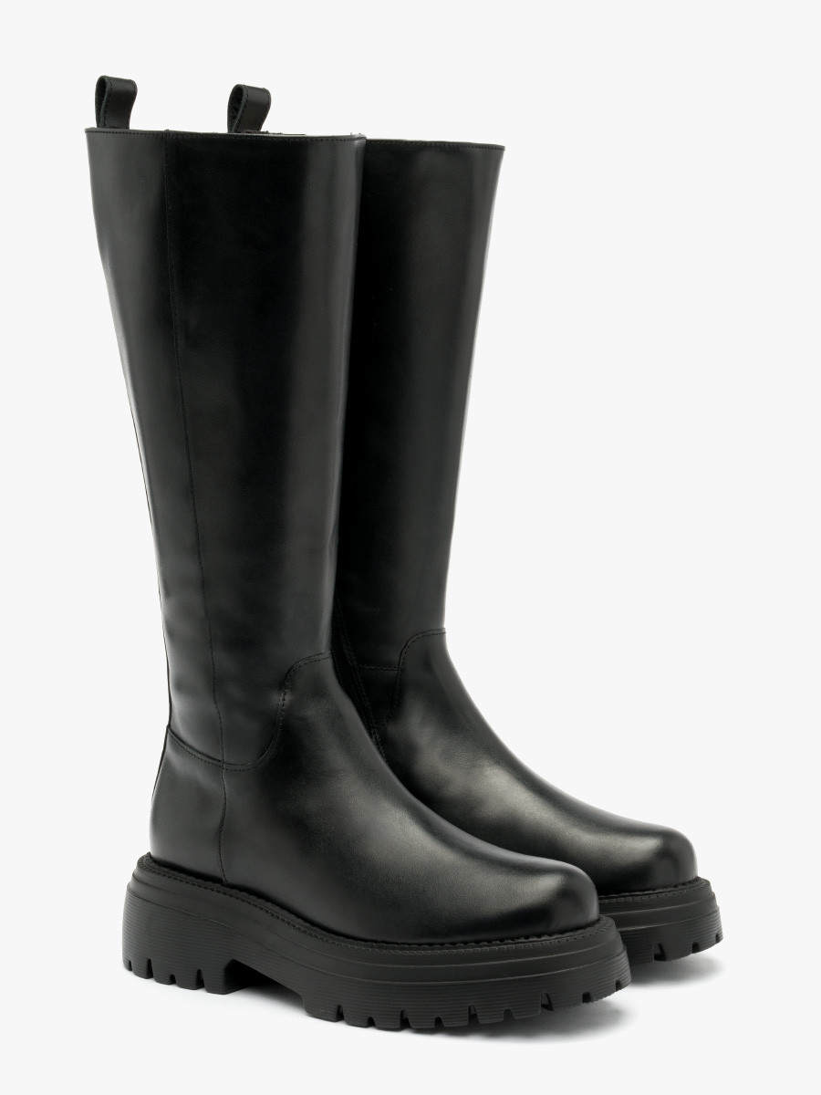 Czarne kozaki z szerok cholewk