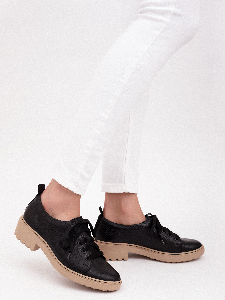 Czarne póbuty damskie