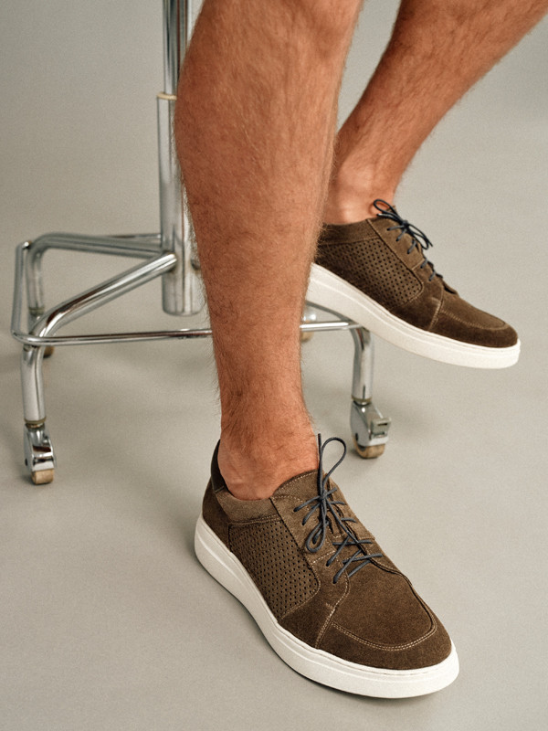 PBUTY MSKIE NA BIAEJ PODESZWIE