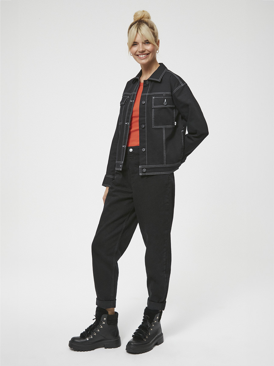 Czarne ocieplane trzewiki