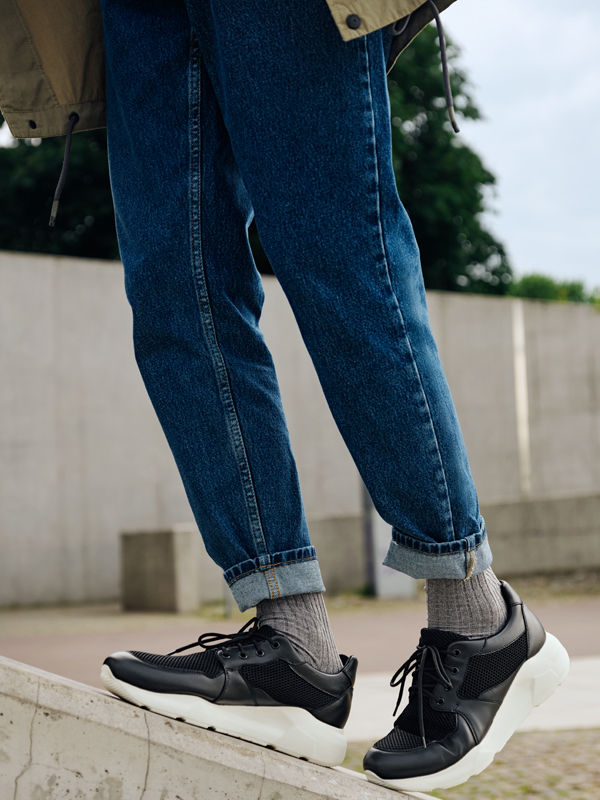 Oliwkowe, sportowe póbuty mskie