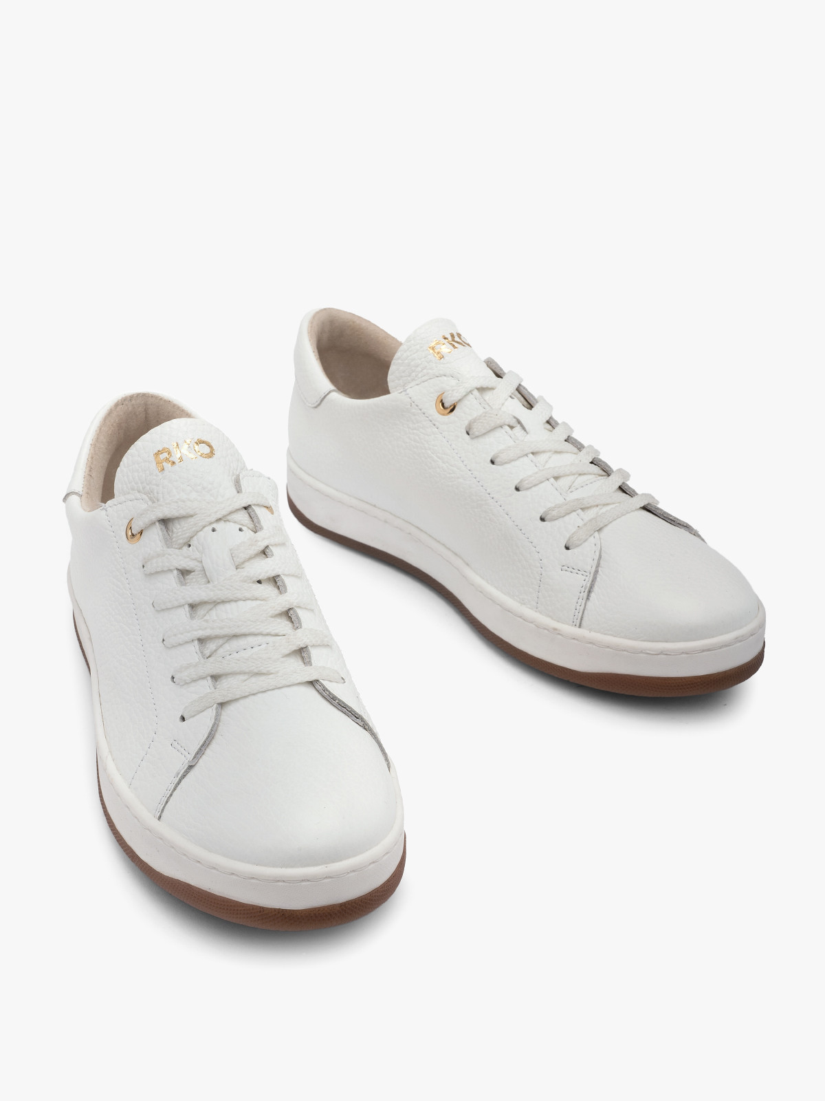 Biae póbuty sportowe na dwukolorowym spodzie