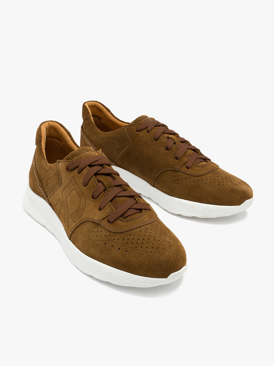 Brzowe póbuty mskie