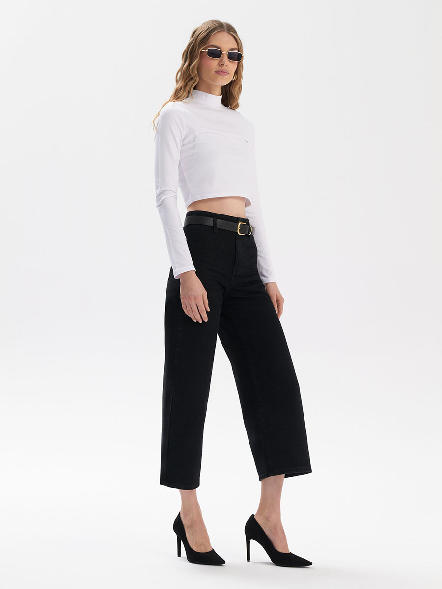 Czarne czóenka na wysokim obcasie