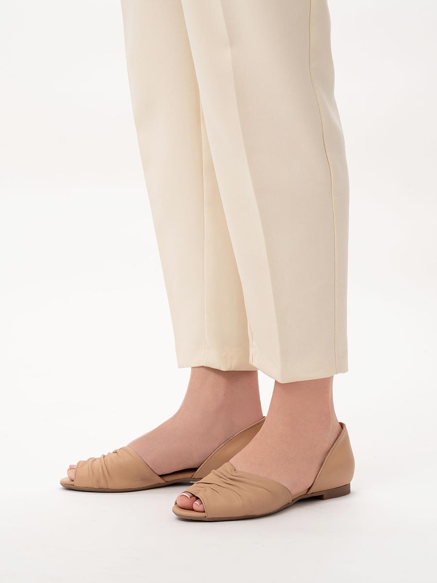 Beowe baleriny z odkrytymi palcami