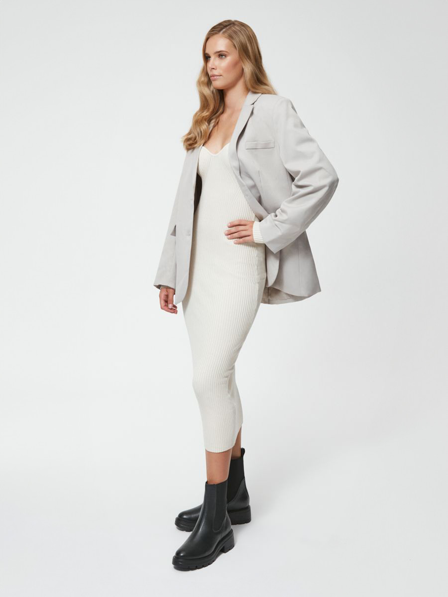 Czarne sztyblety z elastyczn tkanin