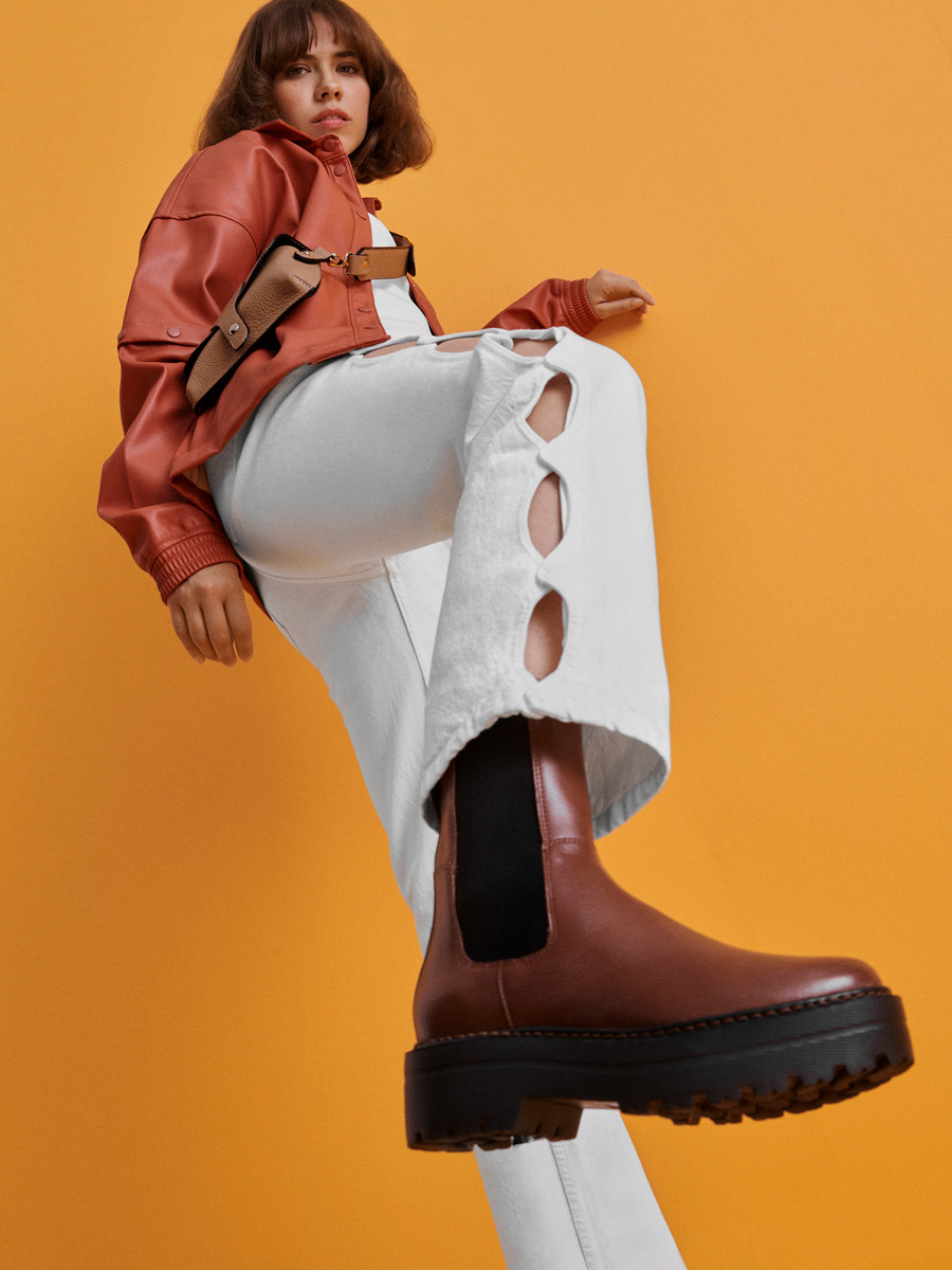 Brzowe sztyblety damskie na grubej podeszwie