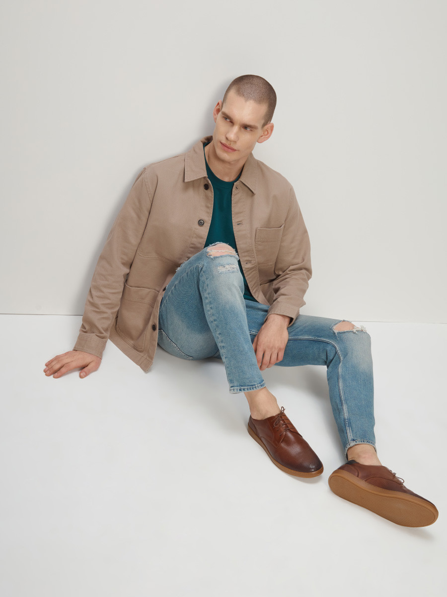 Brzowe póbuty mskie z perforowan cholewk