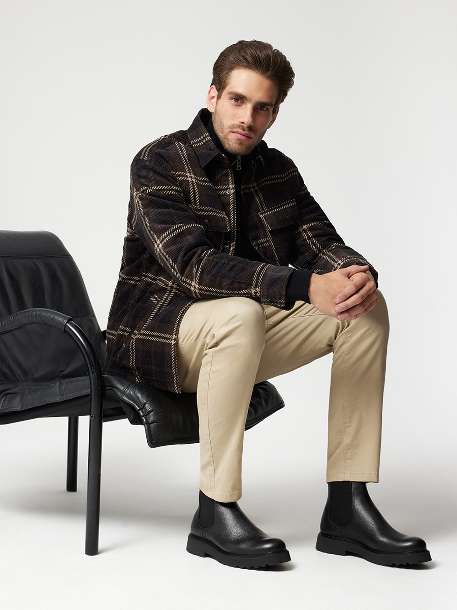 Czarne sztyblety mskie na lekkiej podeszwie