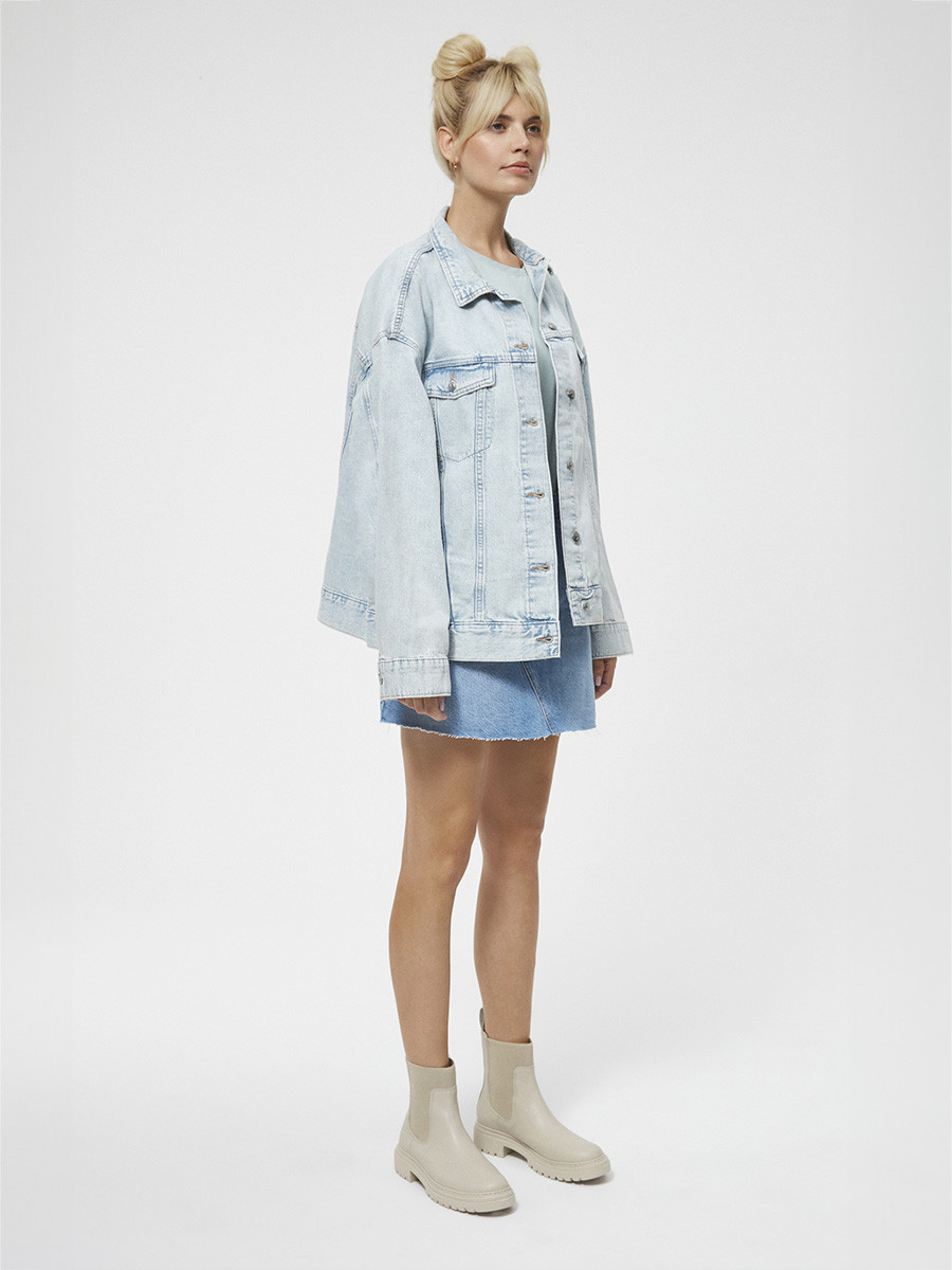 Kremowe sztyblety z elastyczn gum