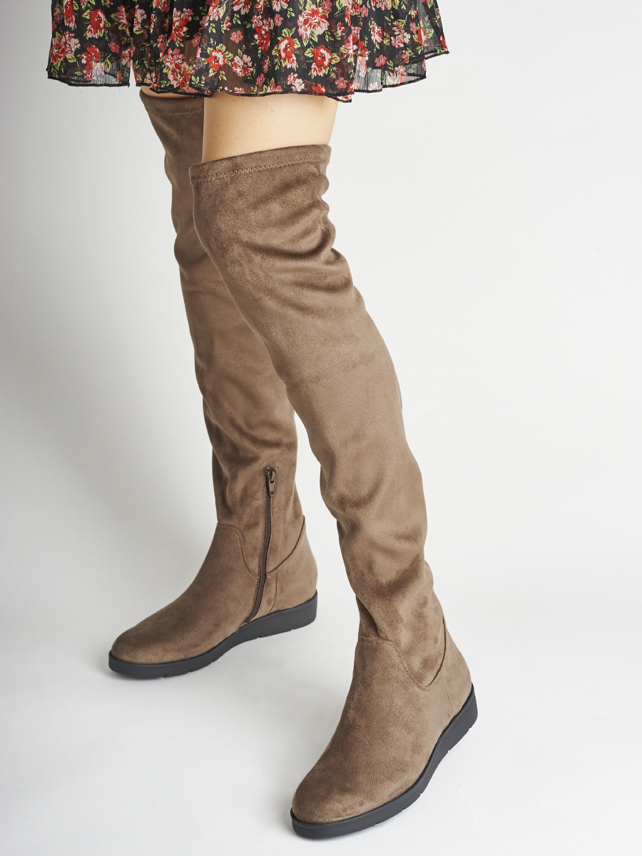 Kozaki na grubszej podeszwie