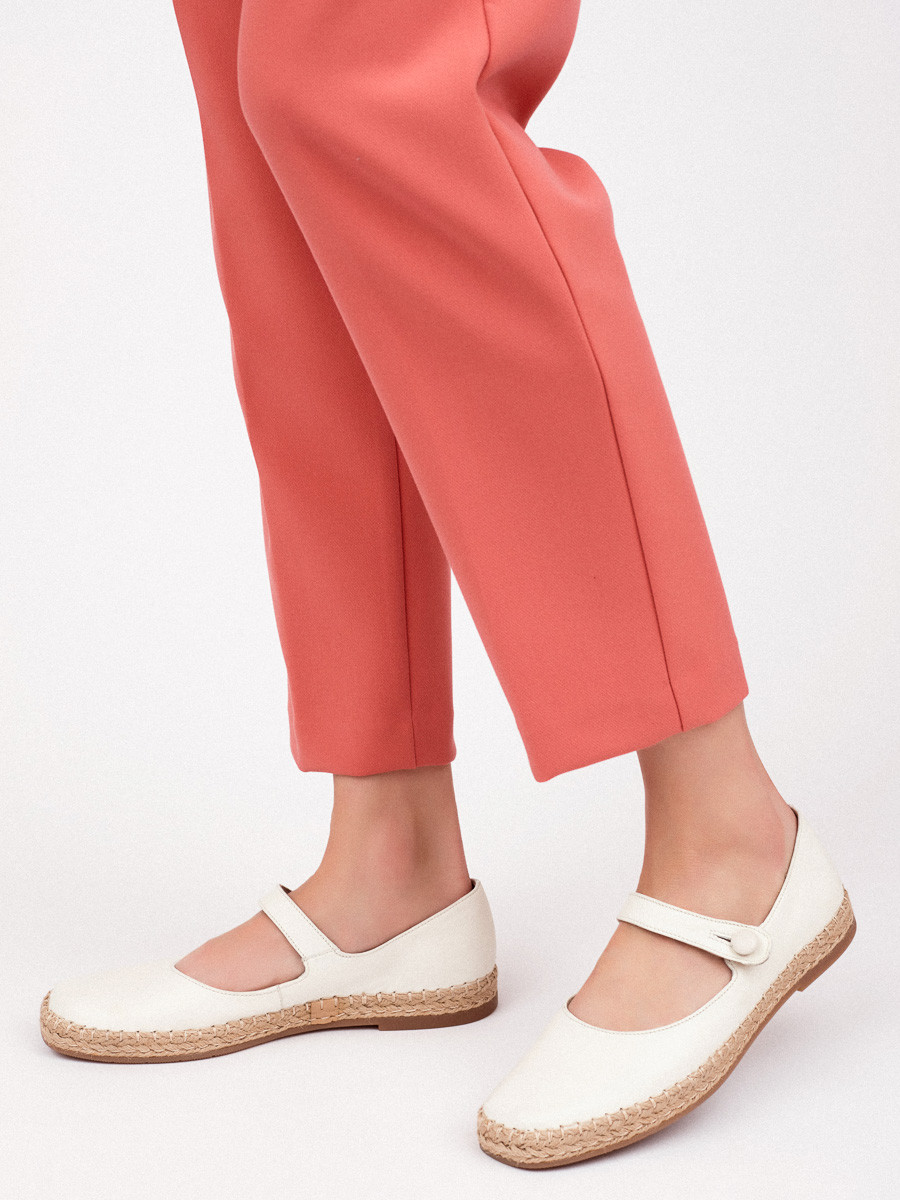 Kremowe espadryle damskie