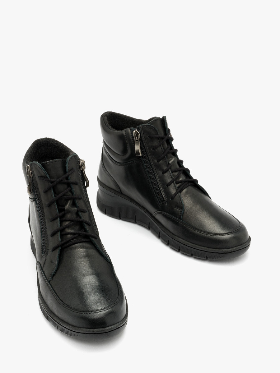 Czarne trzewiki damskie