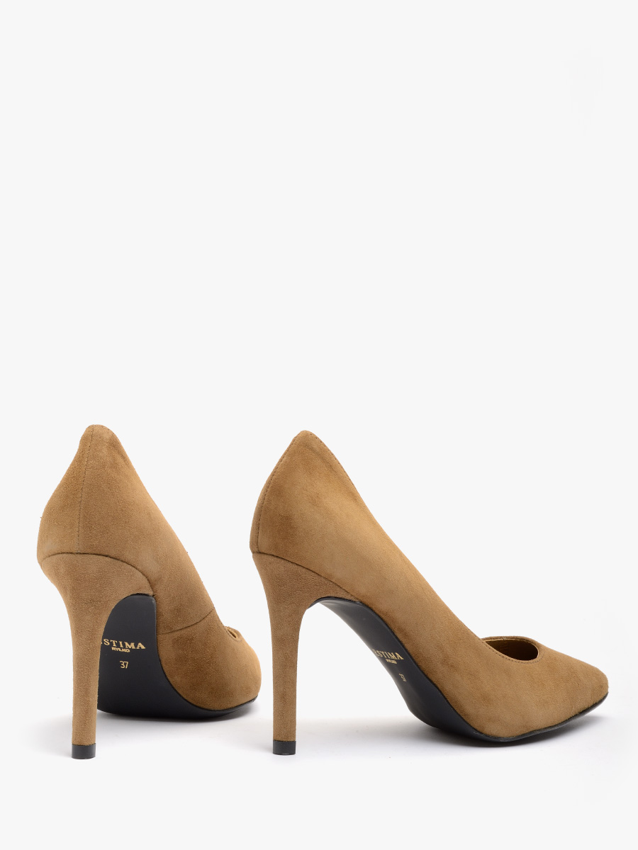 Brzowe, welurowe czóenka na wysokiej szpilce