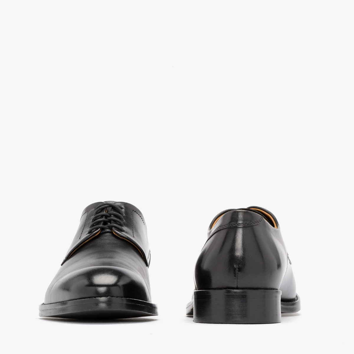 Czarne póbuty mskie ze skórzanym spodem