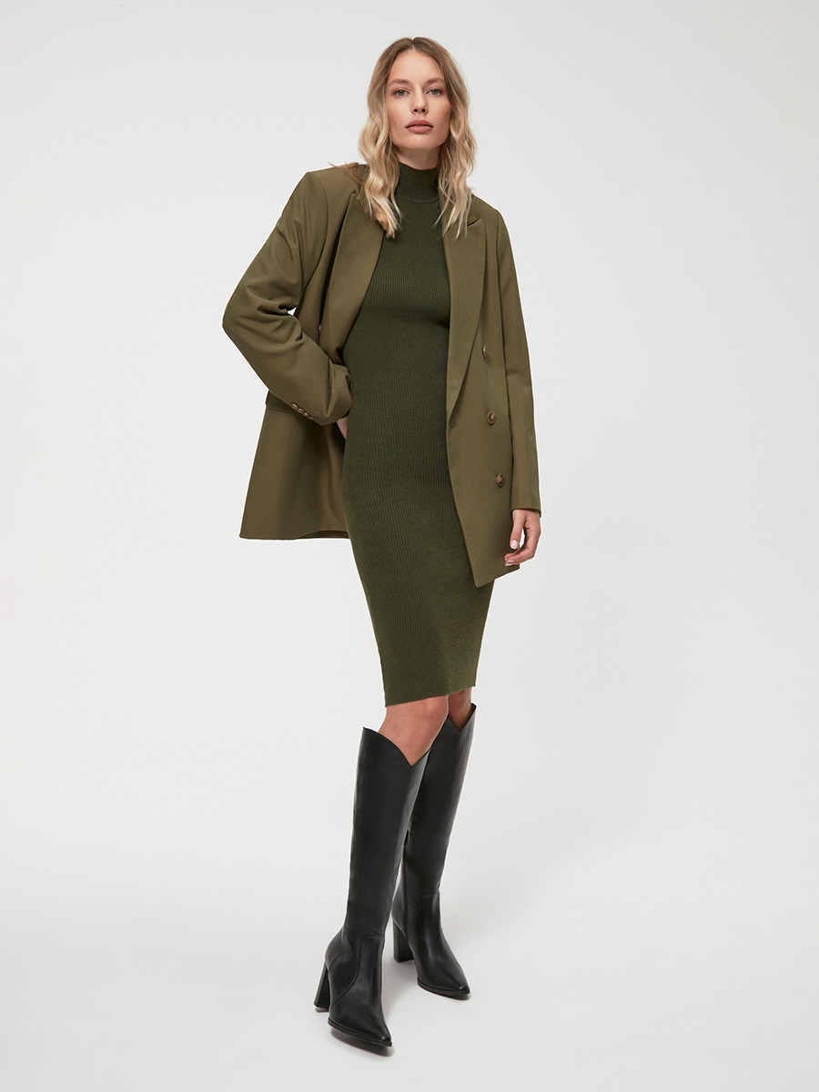 Czarne kozaki z ozdobn cholewk