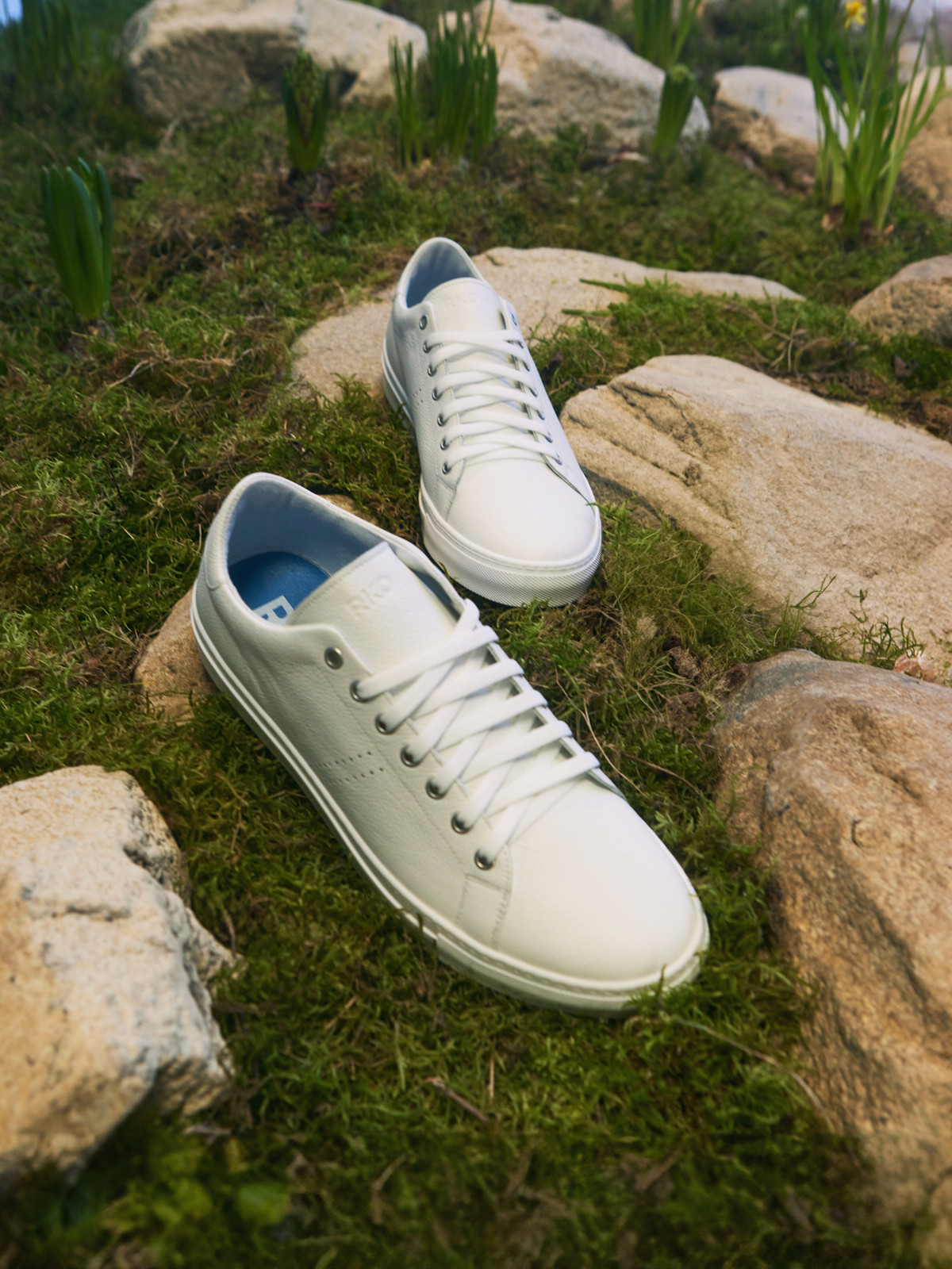 Biae sportowe póbuty mskie