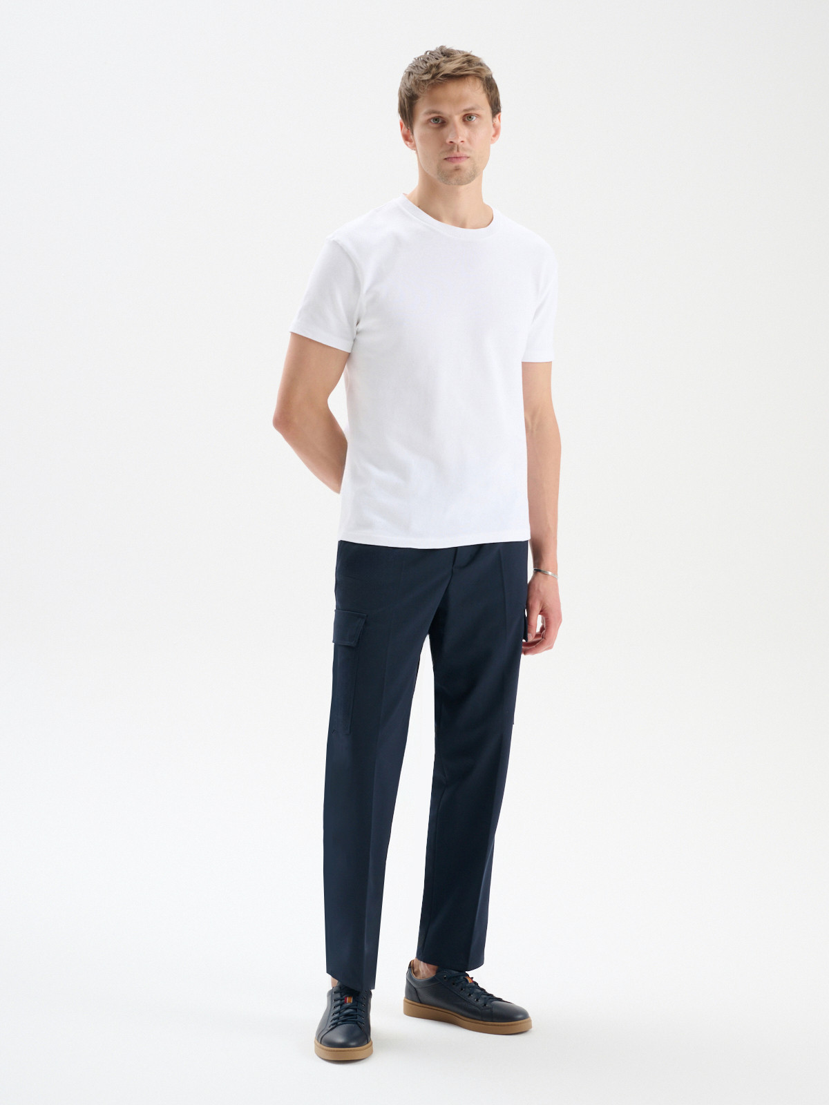 Granatowe póbuty mskie sportowe na beowym spodzie