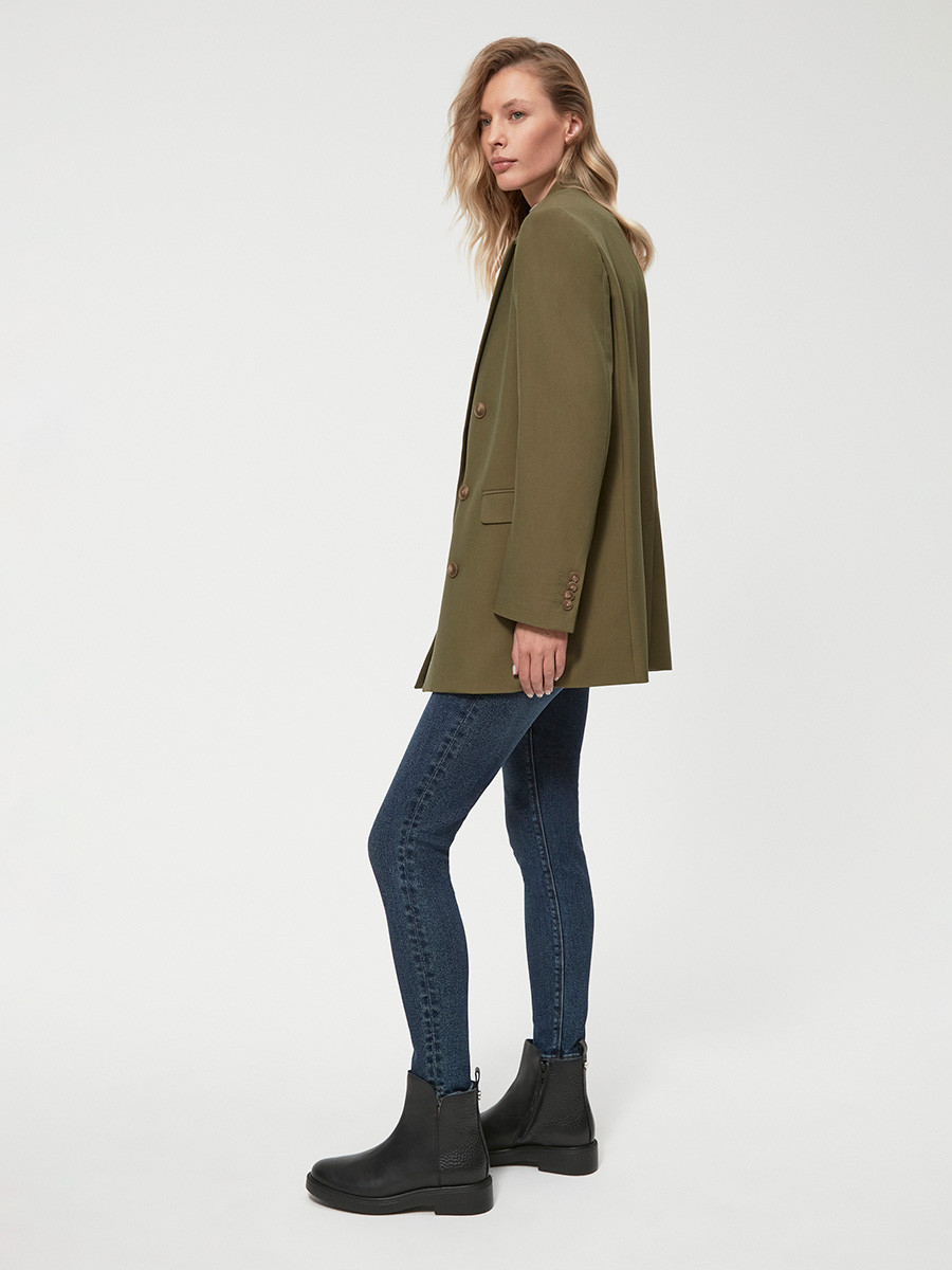 Czarny botek z czonych skór