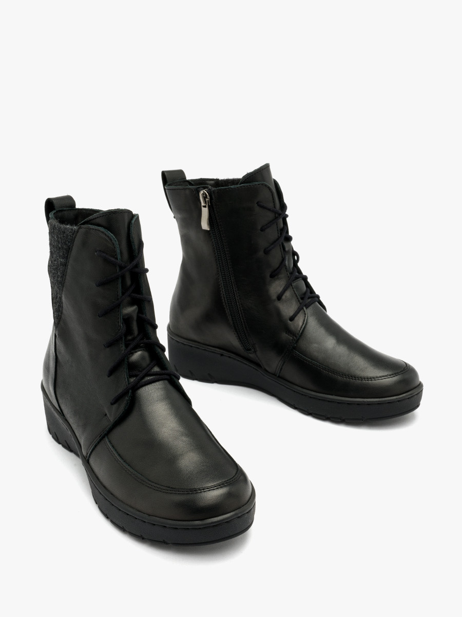 Czarne trzewiki damskie